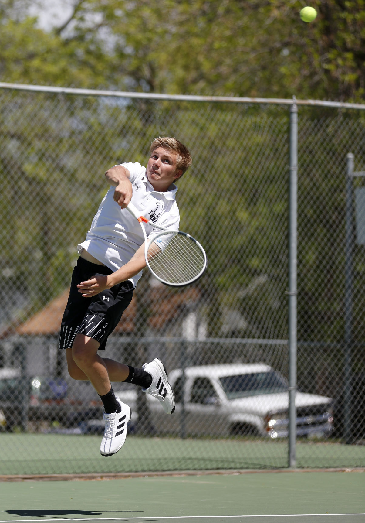 Divisional tennis finals